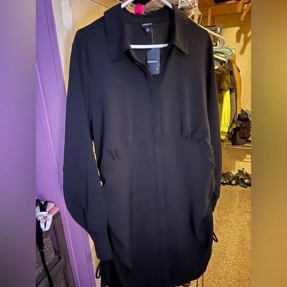 BNWT! Torrid Shirt Dress - Picture 5 of 5
